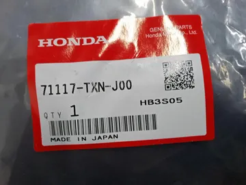 ДЕФЛЕКТОР РАМКИ РАДИАТОРОВ НА HONDA INSIGHT ZE4