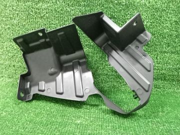 ДЕФЛЕКТОР РАМКИ РАДИАТОРОВ 71325-TZB-000 556Y0000008 НА HONDA FIT GR4