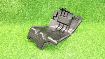 ДЕФЛЕКТОР РАМКИ РАДИАТОРОВ НА LEXUS RX300 AGL25W