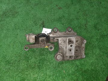 ПОДУШКА ДВС НА NISSAN DUALIS J10 MR20DE