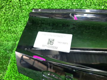 НАКЛАДКА ПЯТОЙ ДВЕРИ НА TOYOTA SIENTA MXPL10G
