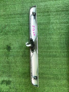 РУЧКА ЗАДНЕЙ ДВЕРИ НА SUZUKI SWIFT HT51S