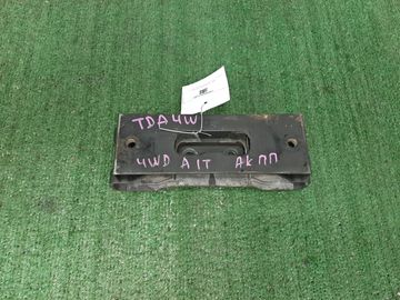 ПОДУШКА КПП НА SUZUKI ESCUDO TDA4W