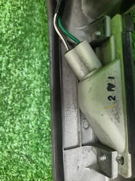 НАКЛАДКА ПЯТОЙ ДВЕРИ НА TOYOTA COROLLA SPACIO ZZE124N