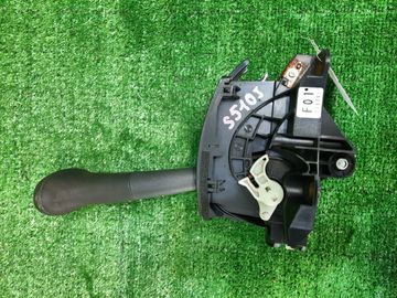 РУЧКА ПЕРЕКЛЮЧЕНИЯ АКПП НА SUBARU SAMBAR S510J