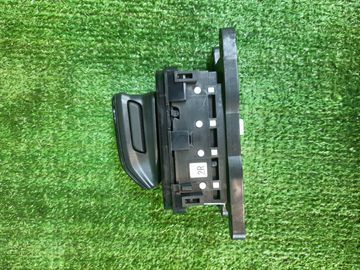 РУЧКА ПЕРЕКЛЮЧЕНИЯ АКПП НА NISSAN X-TRAIL SNT33