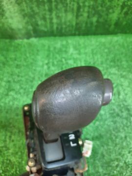 РУЧКА ПЕРЕКЛЮЧЕНИЯ АКПП НА TOYOTA MARK II GX90