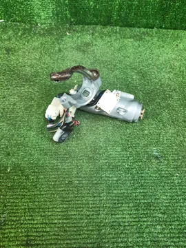 ЗАМОК ЗАЖИГАНИЯ НА TOYOTA SPRINTER CARIB AE111G