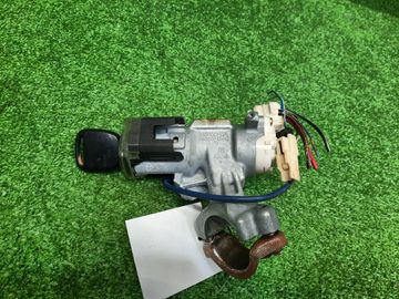 ЗАМОК ЗАЖИГАНИЯ НА TOYOTA COROLLA NZE121