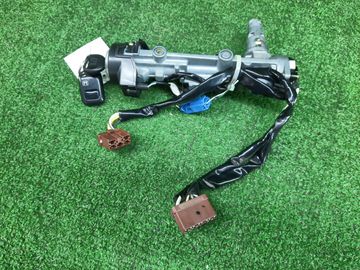 ЗАМОК ЗАЖИГАНИЯ НА HONDA STEPWGN RF1