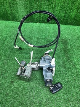 ЗАМОК ЗАЖИГАНИЯ НА MAZDA DEMIO DW3W