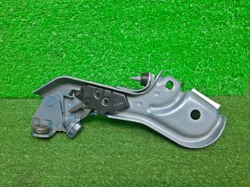 РОЛИК ДВЕРИ НА HONDA FREED GB7