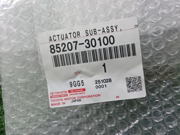 ФОРСУНКА ОМЫВАТЕЛЯ НА LEXUS GS300H AWL10