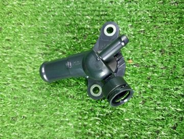 ПАТРУБОК РАДИАТОРА НА TOYOTA AQUA MXPK10 M15A-FXE