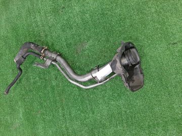 ГОРЛОВИНА ТОПЛИВНОГО БАКА НА HONDA CIVIC FD1