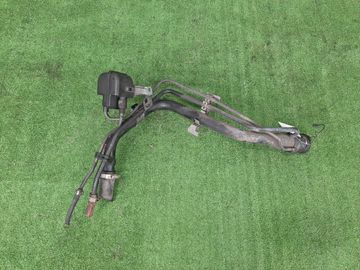 ГОРЛОВИНА ТОПЛИВНОГО БАКА НА TOYOTA BELTA SCP92