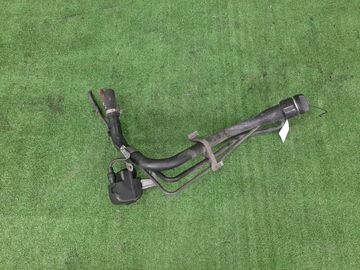 ГОРЛОВИНА ТОПЛИВНОГО БАКА НА TOYOTA BELTA SCP92