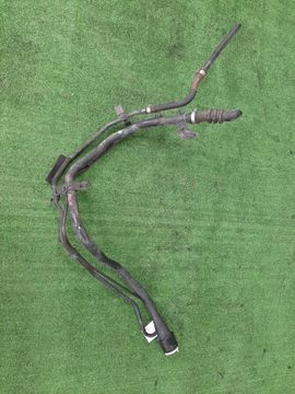 ГОРЛОВИНА ТОПЛИВНОГО БАКА НА LEXUS RX270 AGL10W