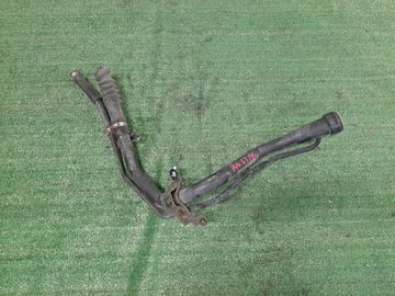 ГОРЛОВИНА ТОПЛИВНОГО БАКА НА TOYOTA CARINA ST195