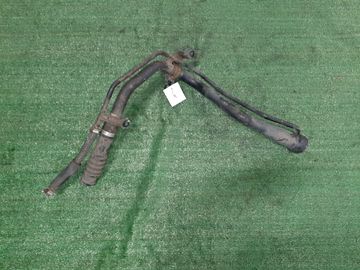 ГОРЛОВИНА ТОПЛИВНОГО БАКА НА TOYOTA CARINA ST195