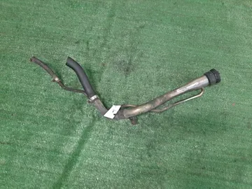 ГОРЛОВИНА ТОПЛИВНОГО БАКА НА TOYOTA COROLLA SPACIO AE111N