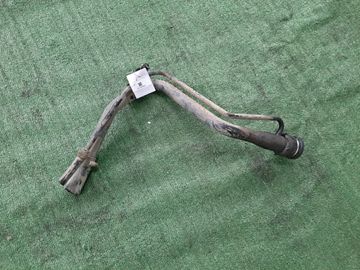 ГОРЛОВИНА ТОПЛИВНОГО БАКА НА TOYOTA VITZ SCP10