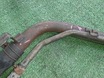 ГОРЛОВИНА ТОПЛИВНОГО БАКА НА TOYOTA CAMI J102E