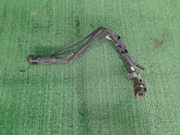 ГОРЛОВИНА ТОПЛИВНОГО БАКА НА TOYOTA CAMRY ACV40