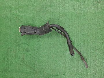 ГОРЛОВИНА ТОПЛИВНОГО БАКА НА TOYOTA SPRINTER AE110