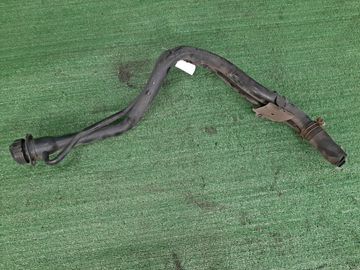 ГОРЛОВИНА ТОПЛИВНОГО БАКА НА MITSUBISHI LANCER CEDIA CS5A