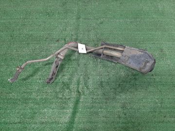 ГОРЛОВИНА ТОПЛИВНОГО БАКА НА TOYOTA COROLLA SPACIO AE111N