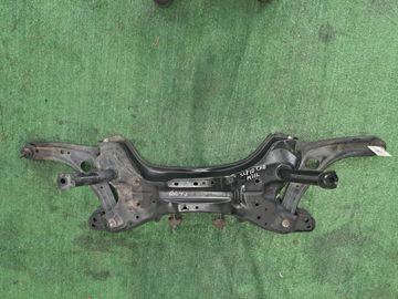 БАЛКА ПОД ДВС НА TOYOTA VITZ SCP10 1SZ-FE