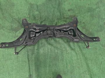БАЛКА ПОД ДВС НА TOYOTA VITZ KSP130 1KR-FE