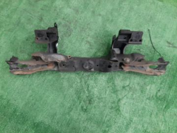 БАЛКА ПОД ДВС НА TOYOTA NOAH SR40G 3S-FE
