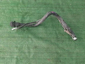 ГОРЛОВИНА ТОПЛИВНОГО БАКА НА MITSUBISHI LANCER CEDIA CS2A