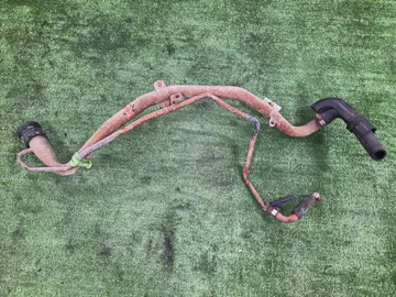 ГОРЛОВИНА ТОПЛИВНОГО БАКА НА TOYOTA COROLLA SPACIO NZE124