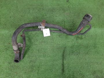 ГОРЛОВИНА ТОПЛИВНОГО БАКА НА TOYOTA PROBOX NCP51V
