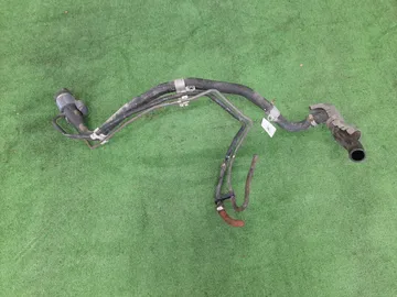 ГОРЛОВИНА ТОПЛИВНОГО БАКА НА TOYOTA COROLLA FIELDER NZE144G