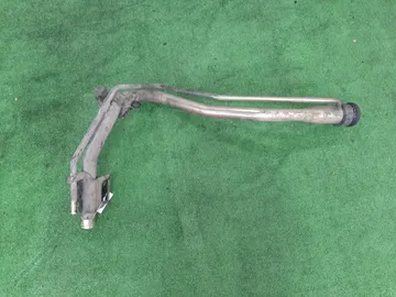 ГОРЛОВИНА ТОПЛИВНОГО БАКА НА TOYOTA HARRIER ACU10W
