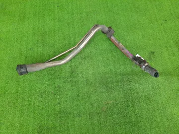 ГОРЛОВИНА ТОПЛИВНОГО БАКА НА TOYOTA HARRIER MCU10W