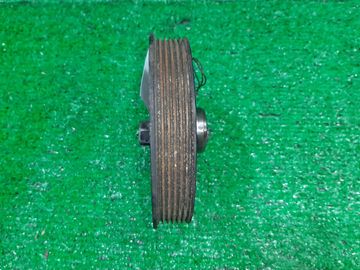 ШКИВ КОЛЕНВАЛА НА TOYOTA NOAH ZRR70G 3ZR-FAE