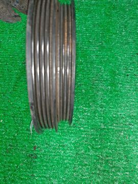 ШКИВ КОЛЕНВАЛА НА TOYOTA IST NCP65 1NZ-FE