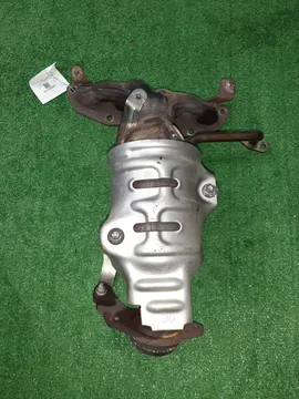 КОЛЛЕКТОР ВЫПУСКНОЙ НА TOYOTA VITZ NSP135 1NR-FE
