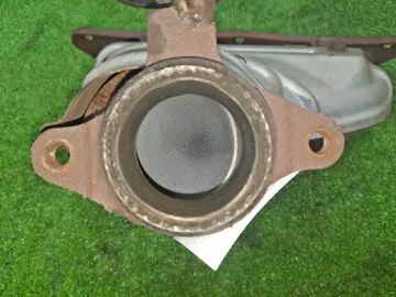 КОЛЛЕКТОР ВЫПУСКНОЙ НА TOYOTA COROLLA FIELDER ZZE124G 1ZZ-FE