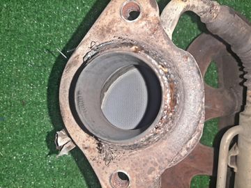 КОЛЛЕКТОР ВЫПУСКНОЙ НА TOYOTA COROLLA  AXIO NZE144 1NZ-FE