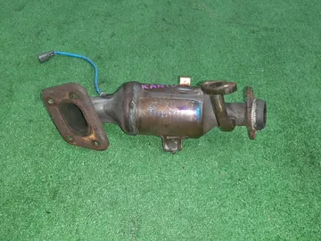 КОЛЛЕКТОР ВЫПУСКНОЙ НА TOYOTA TANK M900A 1KR-FE