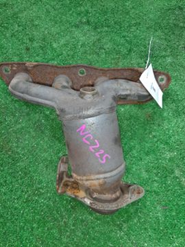 КОЛЛЕКТОР ВЫПУСКНОЙ НА TOYOTA RAUM NCZ25 1NZ-FE