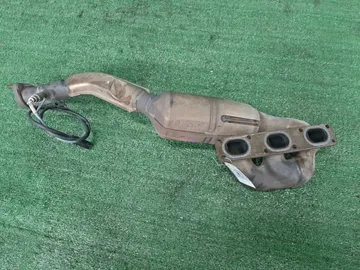 КОЛЛЕКТОР ВЫПУСКНОЙ НА BMW 525I E60 256S5