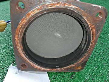 КОЛЛЕКТОР ВЫПУСКНОЙ НА SUZUKI ESCUDO TDA4W J24B