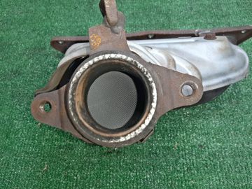 КОЛЛЕКТОР ВЫПУСКНОЙ НА TOYOTA WISH ZNE14 1ZZ-FE